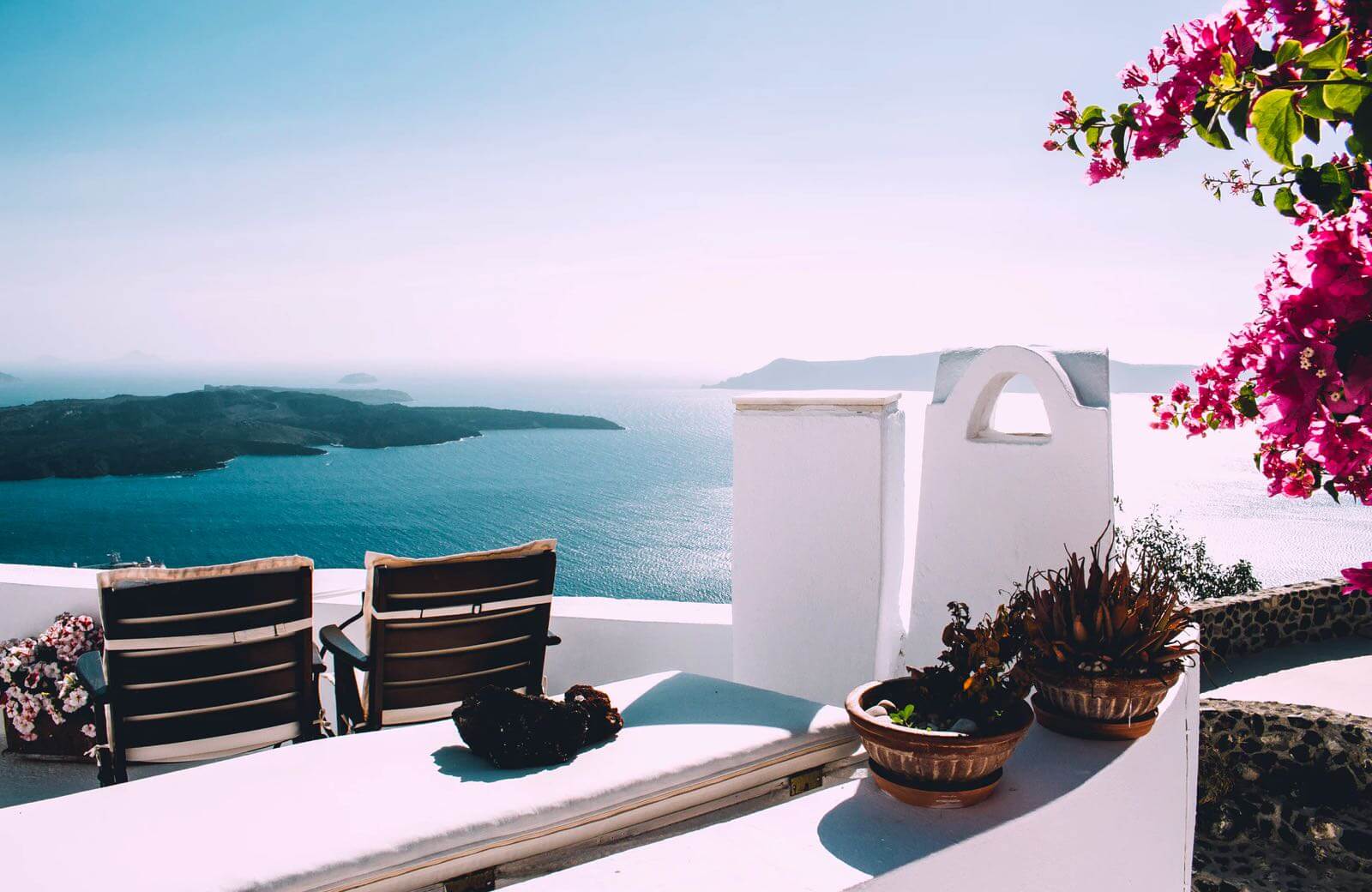 Viewing the ocean from Santorini